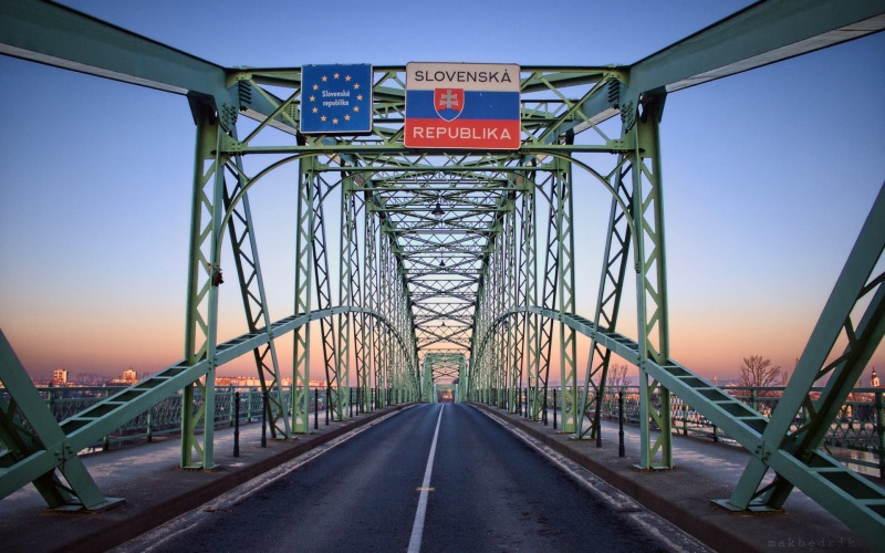 Штурово, Мост Márie Valérie